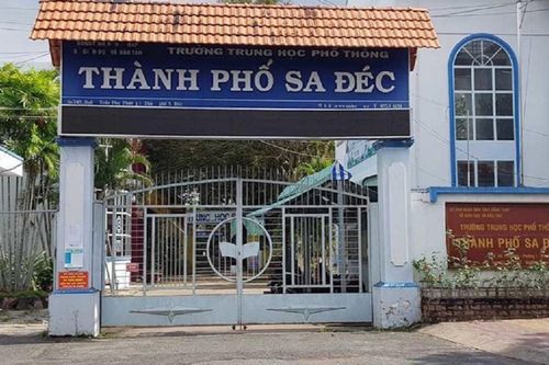 9 học sinh bị 'giam' giấy báo dự thi tốt nghiệp THPT vì nợ tiền học phí