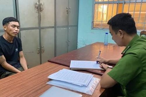 Trên đường tuần tra, bắt 2 tên trộm