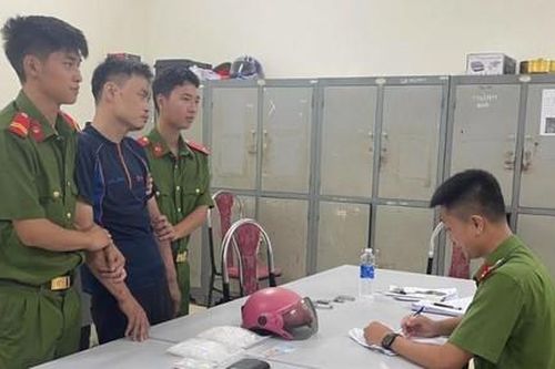 Bắt quả tang kẻ vận chuyển ma túy thuê từ Sơn La xuống Hà Nội
