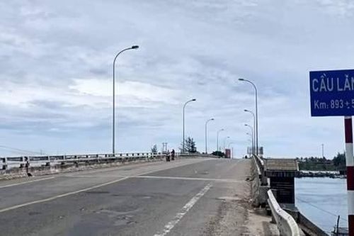 Vụ hỗn chiến kinh hoàng trong đêm ở Thừa Thiên Huế: Xác định danh tính 10 đối tượng