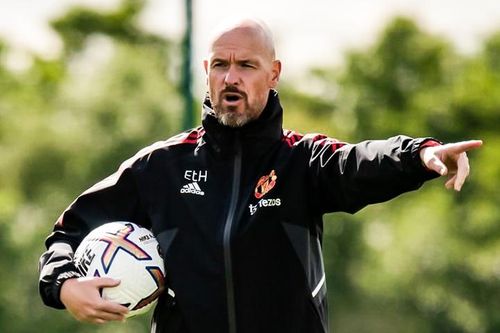 Erik ten Hag ở buổi tập của MU: 'Nhiều lỗi quá'