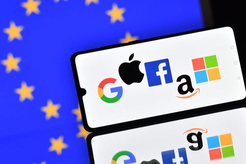 Châu Âu sắp tước đi miếng mồi của Facebook, Google