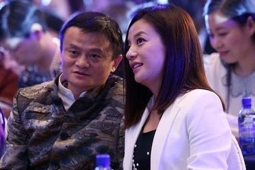 Tỷ phú Jack Ma xuất hiện sau khi bị cuốn vào bê bối của Triệu Vy