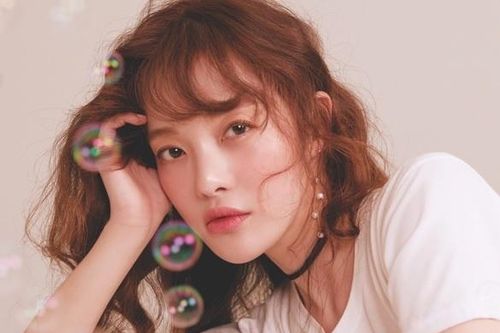 Nữ diễn viên 'Thư ký Kim sao thế?' kết hôn