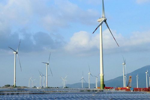 Thúc đẩy làn sóng đầu tư sử dụng năng lượng sạch tại Việt Nam