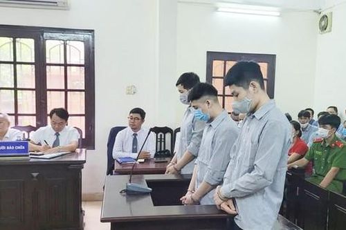 Sập giàn giáo, 4 người chết: 3 bị cáo lĩnh hơn 17 năm tù giam