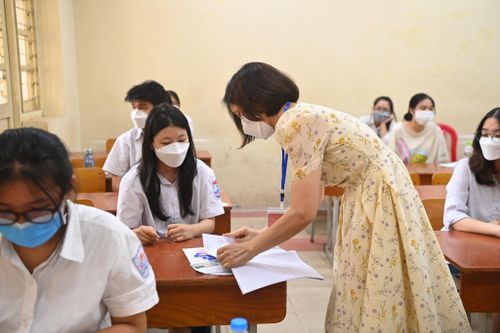 Hơn 1 triệu thí sinh làm thủ tục dự thi tốt nghiệp THPT 2022