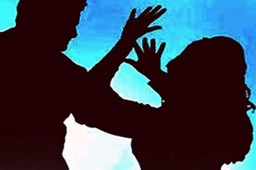 Thiếu nữ bị cưỡng hiếp trong đêm Giáng sinh ở Tây Ban Nha