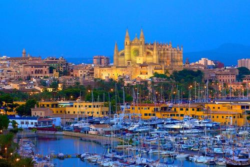 Lo ngại sân bay ở Majorca hỗn loạn