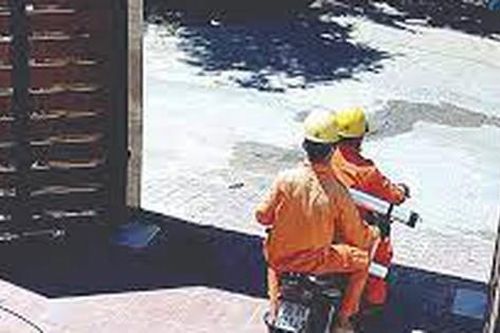 Xuất hiện nhiều nhân viên điện lực giả