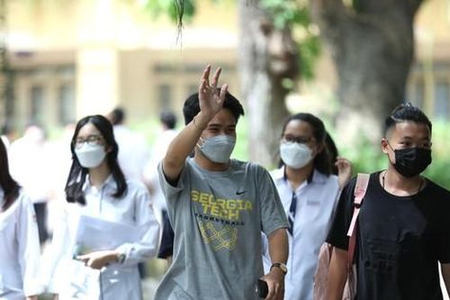 Đề Văn tốt nghiệp THPT 2022: Vừa sức, sẽ có điểm 10?