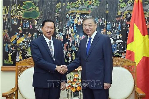 Bộ Công an Việt Nam và Bộ Công an Lào tăng cường hợp tác