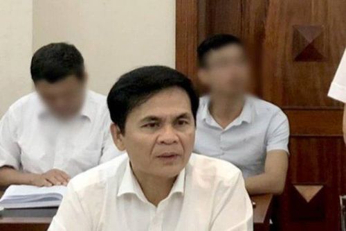 Dư luận dậy sóng vụ kỷ luật Chánh văn phòng điều phối Nông thôn mới Hà Tĩnh