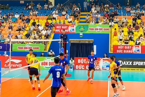 Giải bóng chuyền vô địch quốc gia 2022: Sanest Khánh Hòa thắng trận ra quân