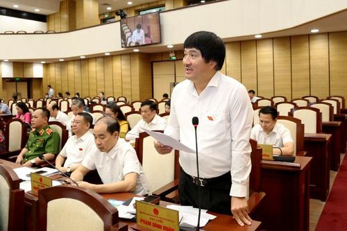Gỡ 'điểm nghẽn' tạo động lực phát triển