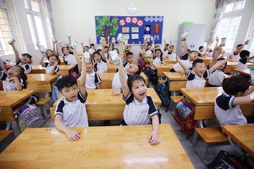 HĐND thành phố Hà Nội thông qua Nghị quyết quy định về mức trần học phí