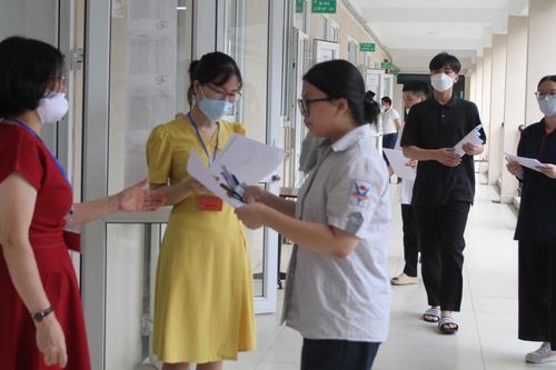 Đề thi toán có tính phân loại cao