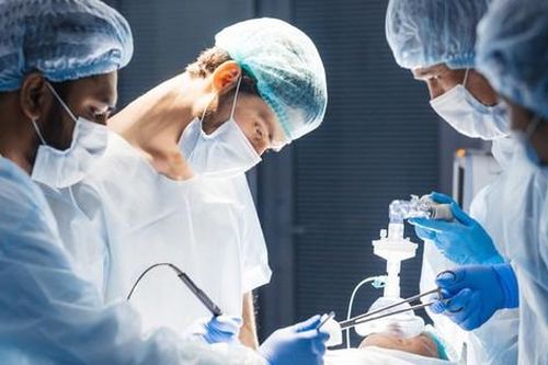 Thiết bị cấy ghép mới thay thế thuốc giảm đau khi phẫu thuật