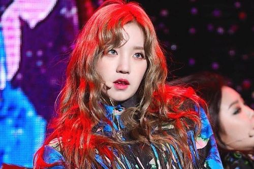 Lịch trình dày đặc của thần tượng Kpop