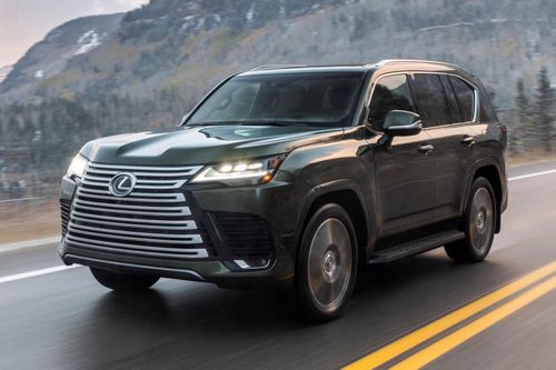 Toyota, Lexus ngừng nhận đặt hàng nhiều mẫu xe trong tháng 7