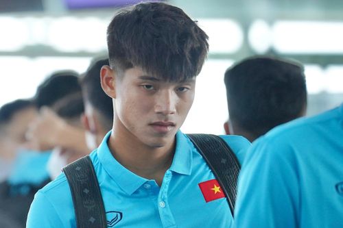 Thủ môn bị thẻ đỏ của U19 Việt Nam trở lại ở trận gặp Thái Lan