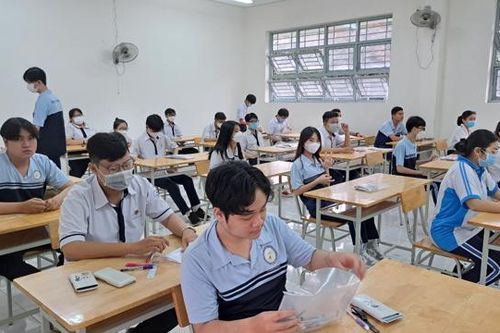 TP Hồ Chí Minh: Thí sinh tự tin bước vào ngày thi cuối cùng