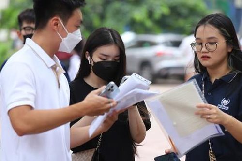 Đề thi Khoa học xã hội vừa sức, Khoa học tự nhiên 'làm khó' thí sinh