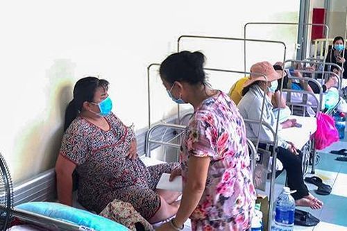 Chụp ảnh, nhắn tin 'mách' nơi có nhiều ổ lăng quăng