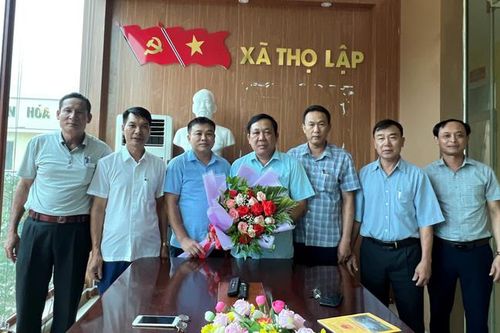 Phó bí thư Đảng ủy xã tại Thanh Hóa liều mình cứu trẻ đuối nước