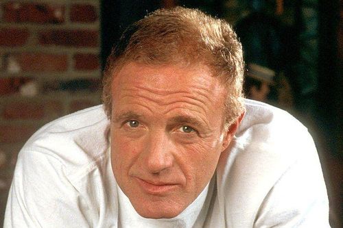 Vĩnh biệt tài tử phim 'Bố già' James Caan