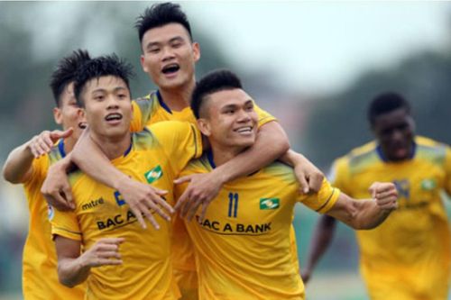 Sông Lam Nghệ An quyết phá 'dớp' trước TP Hồ Chí Minh