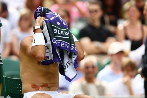 Bán kết Wimbledon: Nadal bỏ cuộc gây sốc