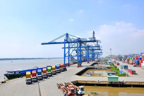 TP.HCM đề xuất miễn, giảm thu phí cảng biển