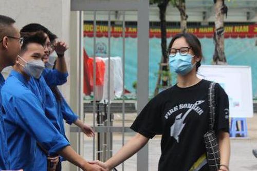 Thí sinh 'bối rối' sau khi thi xong tổ hợp môn thi tốt nghiệp THPT