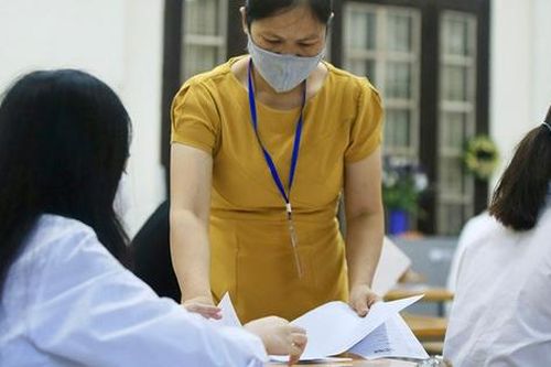 Đề thi môn Tiếng Anh năm 2022 tập trung vào kiến thức cơ bản, có độ phân hóa tốt