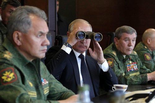 Tổng thống Putin đẩy phương Tây vào cái bẫy khó chịu lần thứ ba liên tiếp