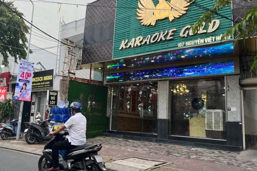 Bắt băng nhóm gây án giết người trước Karaoke Gold