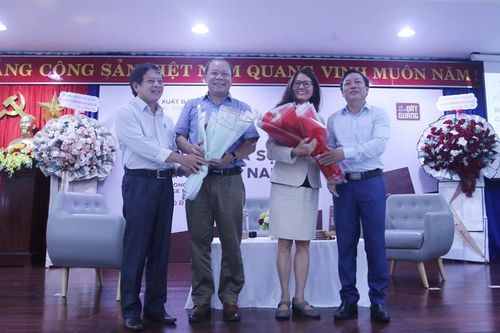 Ra mắt, giới thiệu cuốn sách Nguồn gốc và sự hình thành giọng Quảng Nam