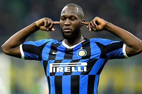 Lukaku khiến fan Chelsea nổi giận bằng lời bài hát