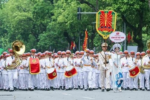 Hồ Gươm rộn ràng không khí Nhạc hội Cảnh sát các nước ASEAN+ 2022
