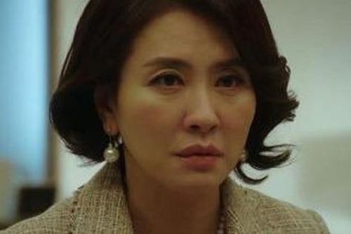 Mẹ chồng yêu cầu tôi ăn cơm, uống nước ở nhà đều phải trả tiền, sau khi tôi làm chuyện này, bà phải xin lỗi