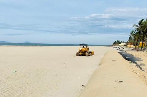 Hồi sinh nơi từng được vinh danh là một trong những bãi biển đẹp nhất châu Á