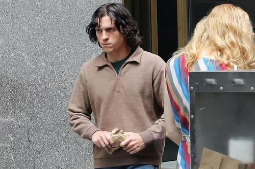 Tom Holland bị bảo vệ đuổi tại phim trường, chuyện gì đây?