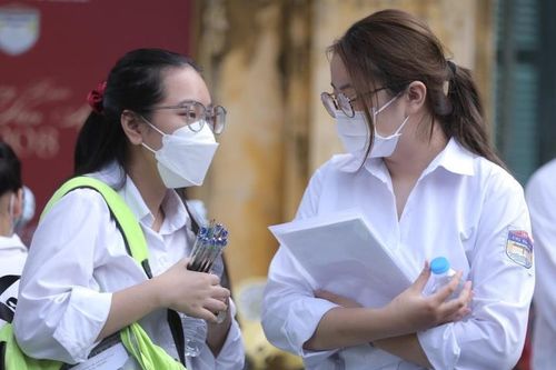 Bộ GD&ĐT công bố đáp án, thang điểm môn Văn tốt nghiệp THPT