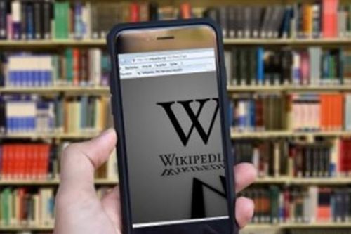 Một phụ nữ Trung Quốc dành cả thập kỷ để viết bài giả mạo trên Wikipedia