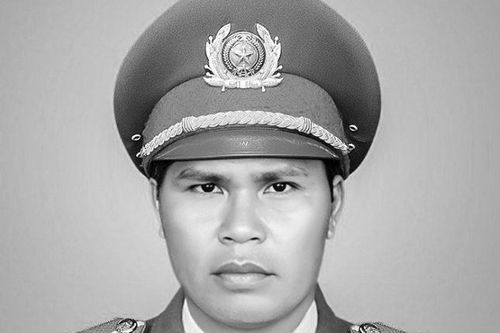 Truy thăng cấp hàm cho phó công an xã hy sinh khi làm nhiệm vụ