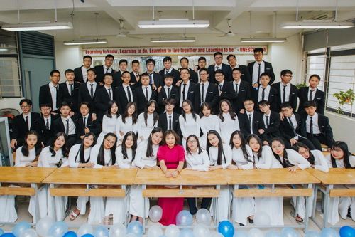 Điều đặc biệt ở lớp 9A 'trường Ams'
