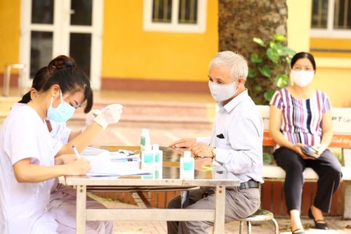 Ngày Dân số Thế giới: Tăng cường sức khỏe và hạnh phúc của con người