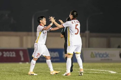 Đánh bại Timor Leste 6 - 0, tuyển nữ Việt Nam giành vé vào bán kết sớm 1 vòng đấu