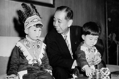 Cuộc đời cố Thủ tướng Nhật Bản Shinzo Abe qua ảnh